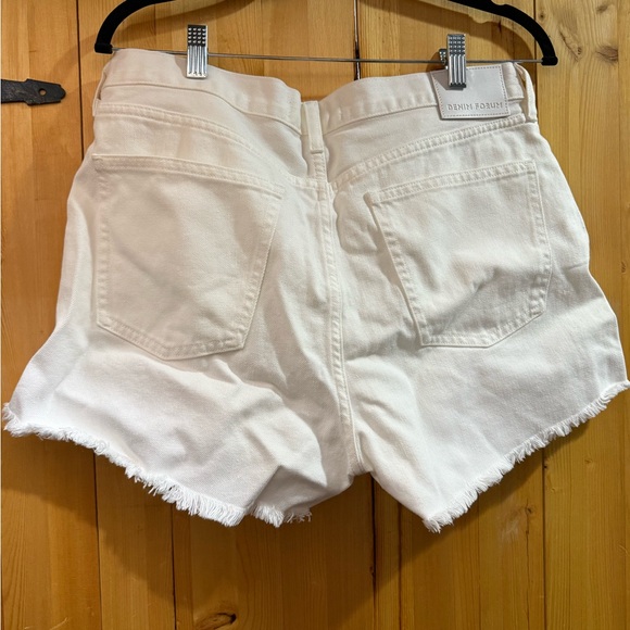 Denim Forum White Jean Shorts Size 30 - Picture 5 of 6